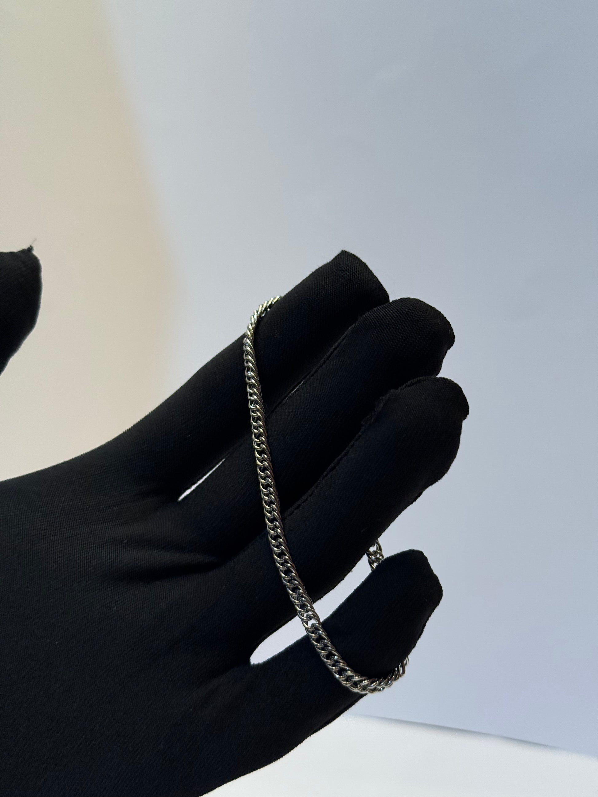 Silver Chain Bracelet (Unisex)